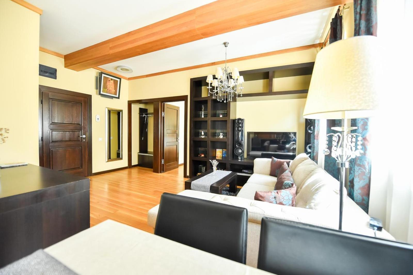 Luxury Apartment Braşov Eksteriør billede